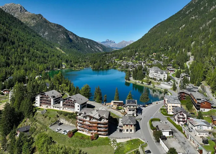 25 By Interhome شقة *