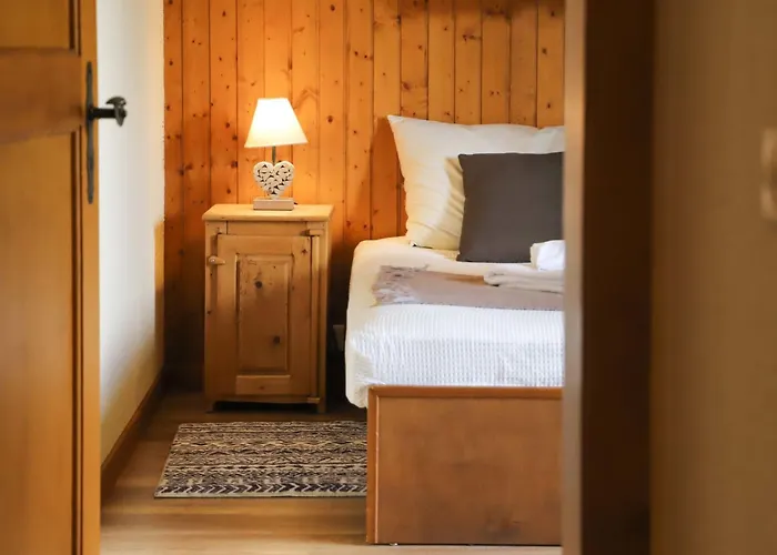 25 By Interhome * Шампекс